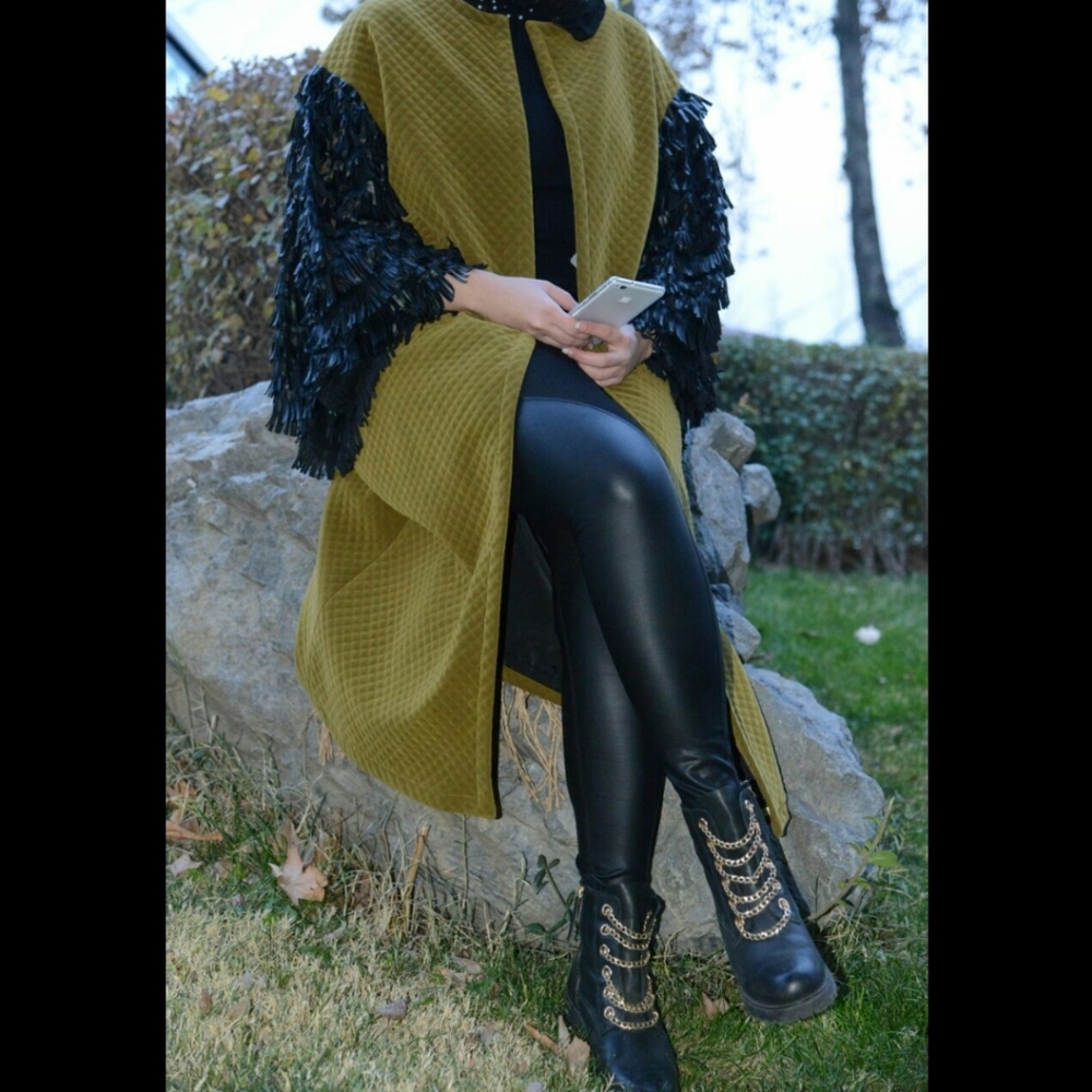 Coat - Picture 2 of 2